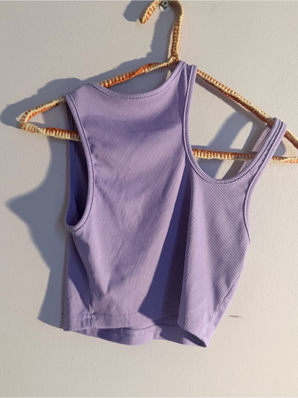 Lavender Ribbed Asymmetrical Crop Tank Top - Picture 2 of 2